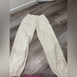 Brandy Melville Rosa sweatpants